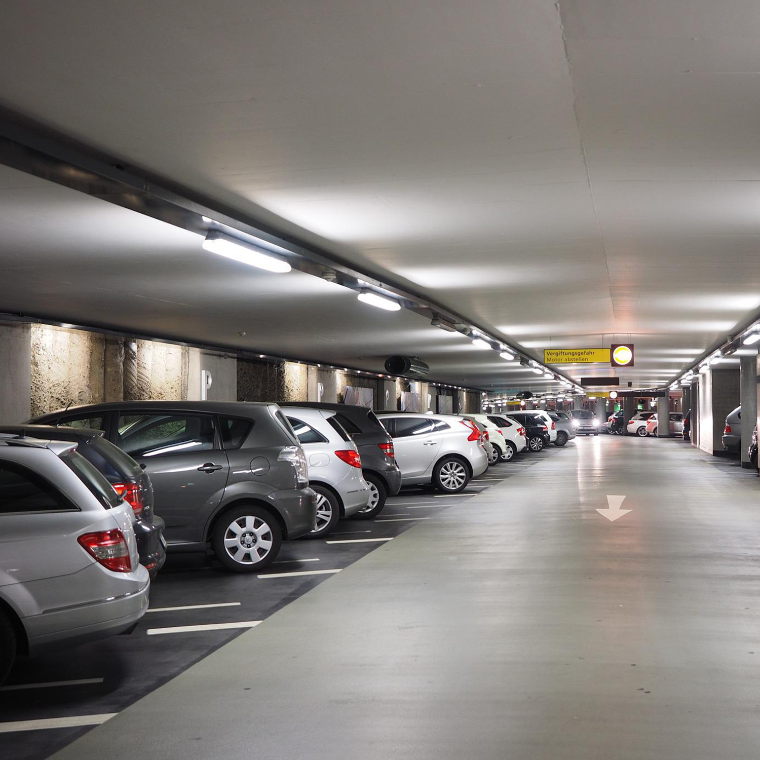 Парковка на сенном. Красивые подземные парковки спб. Парковка на сенном. Красивые подземные парковки спб. Сенной рынок краснодар.